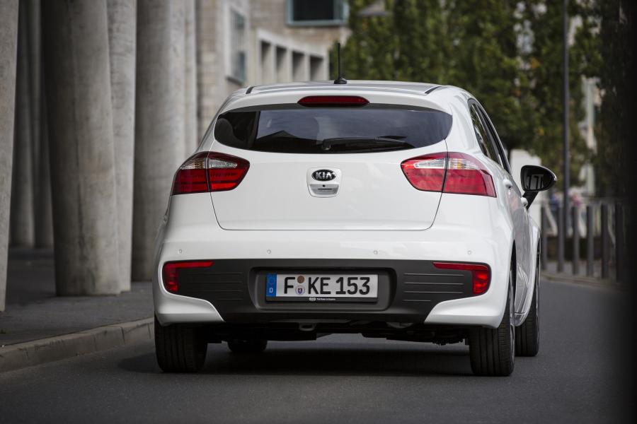  Kia Rio 5-Door 2014 года  (фото 8 из 13)